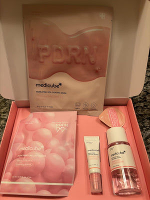 Salmon DNA PDRN Glow Trial Kit by MEDICUBE