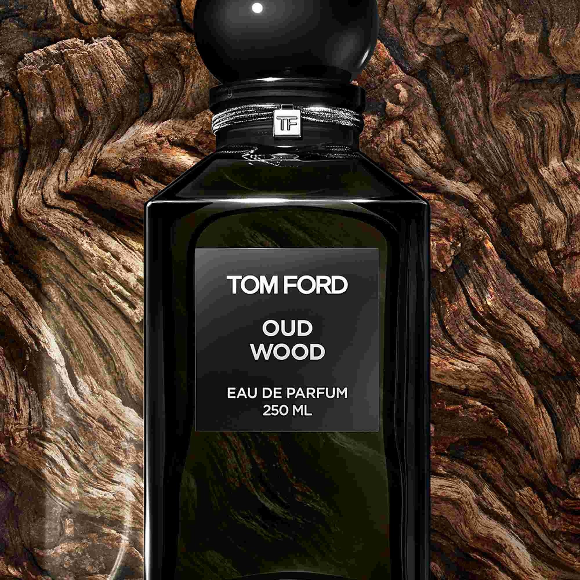 Tom Ford Oud Wood Eau de Parfum